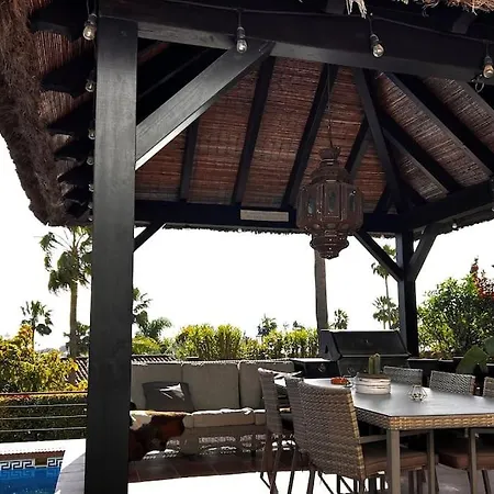 Sunkissed Luxury Panoramic Seaview In Marbella 빌라