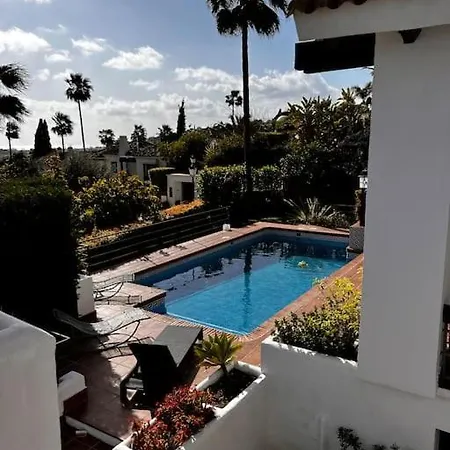 Sunkissed Luxury Panoramic Seaview In Marbella 빌라